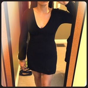 Black V neck Guess Jeans dress