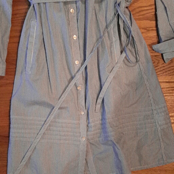 Gap Shirt Dress - Picture 4 of 4