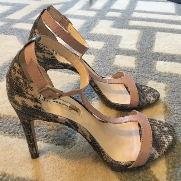 INC Strappy Heel - Size 6- Snake Skin