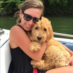 Meet your Posher, Hannah