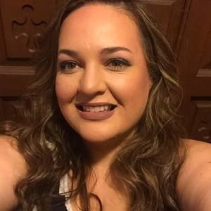 Meet your Posher, Carolina