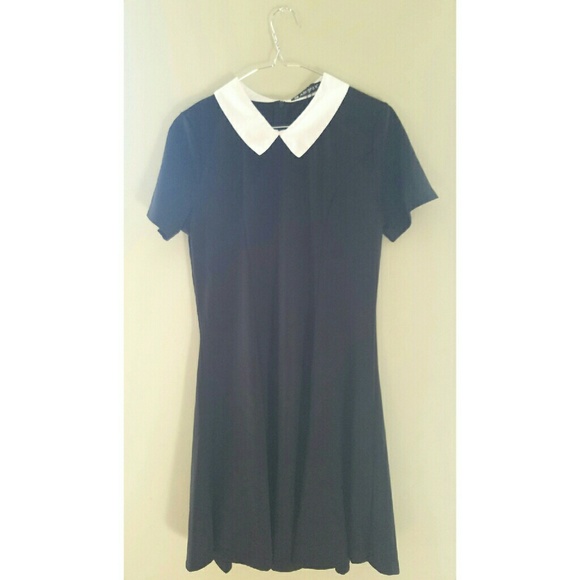 White Collared Knee Length T-Shirt Dress