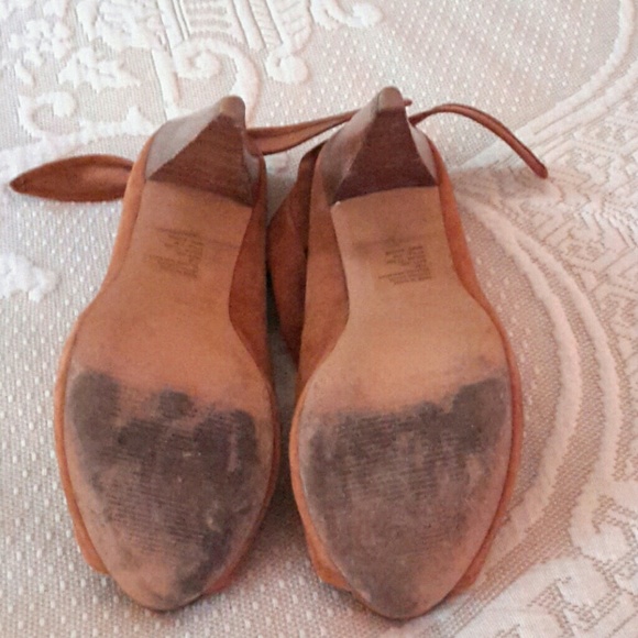 Camel Stilettos - Picture 4 of 4