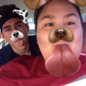 Meet your Posher, Kayla