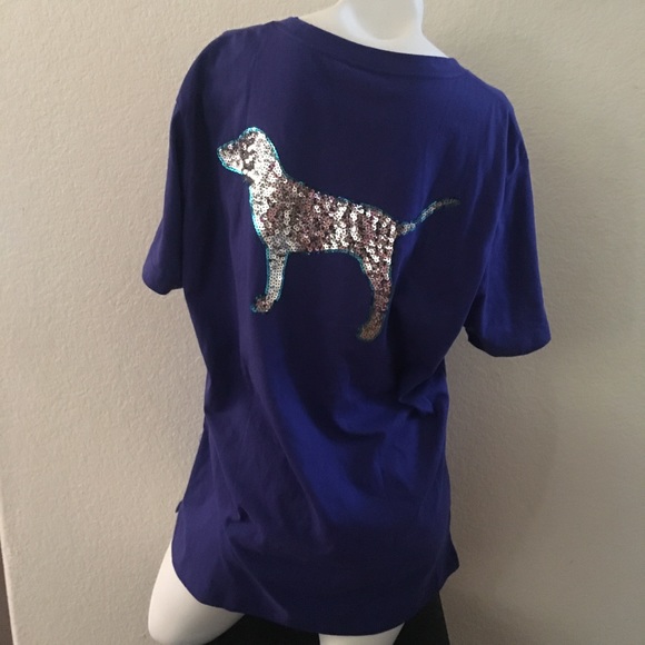 VS Pink t-shirt. NWT M