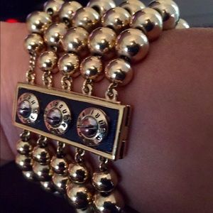 Henri Bendel gold braclet