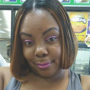 Meet your Posher, Latonya