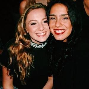 Meet your Posher, Carolina