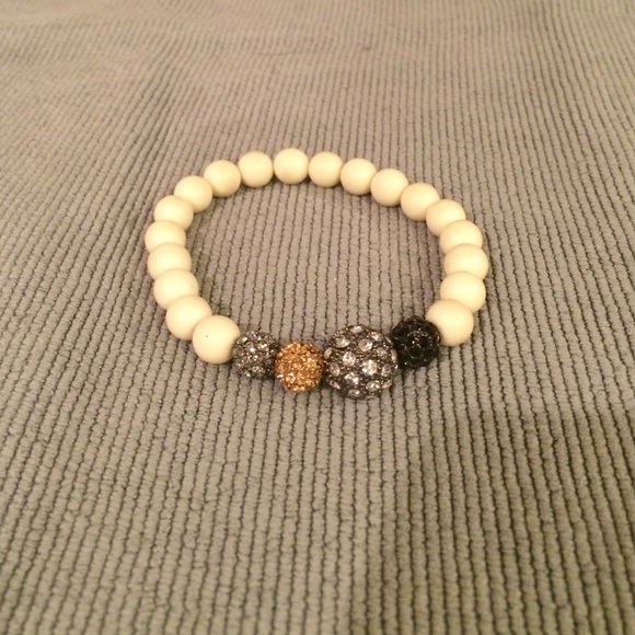 Stella & Dot bracelet EUC