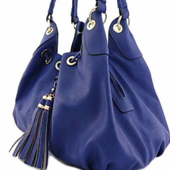 Beautiful blue tasseled hobo.