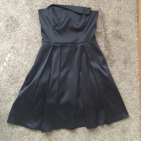 White House Black Market Cocktail Dress