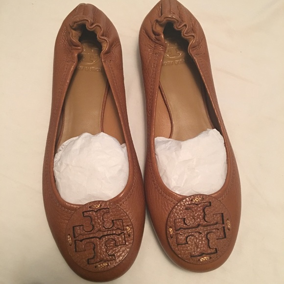 SOLD! Tory Burch Reva Flats - Picture 1 of 4