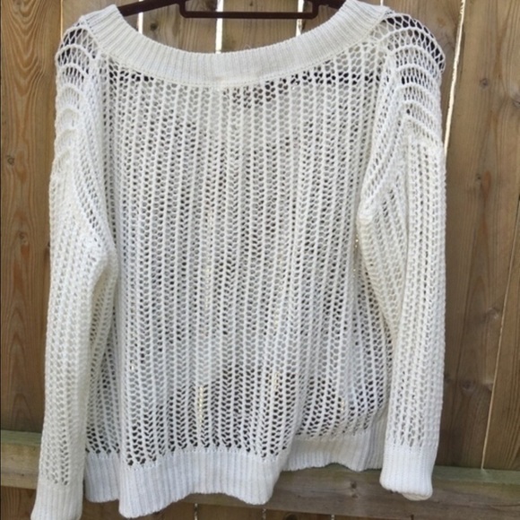 See trough top - Picture 2 of 2