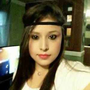 Meet your Posher, Abigail