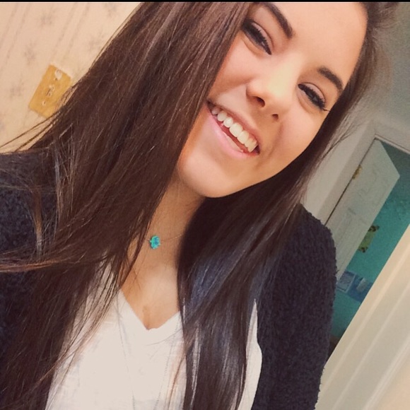 Meet your Posher, Gabby