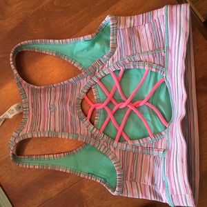 Lululemon sports bra