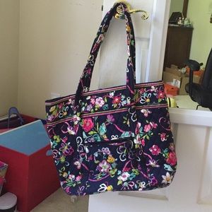 Vera Bradley Grand Tote