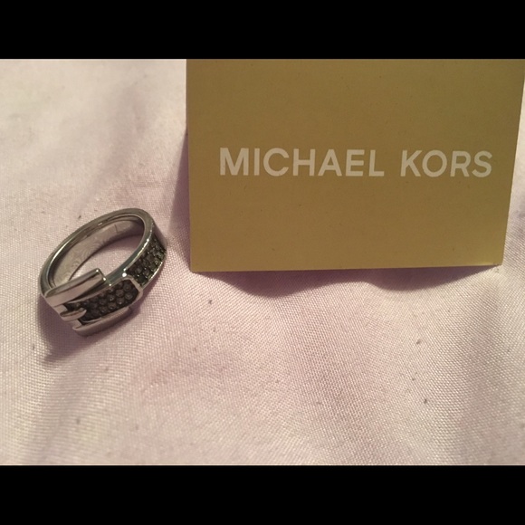 Mk ring - Picture 3 of 3