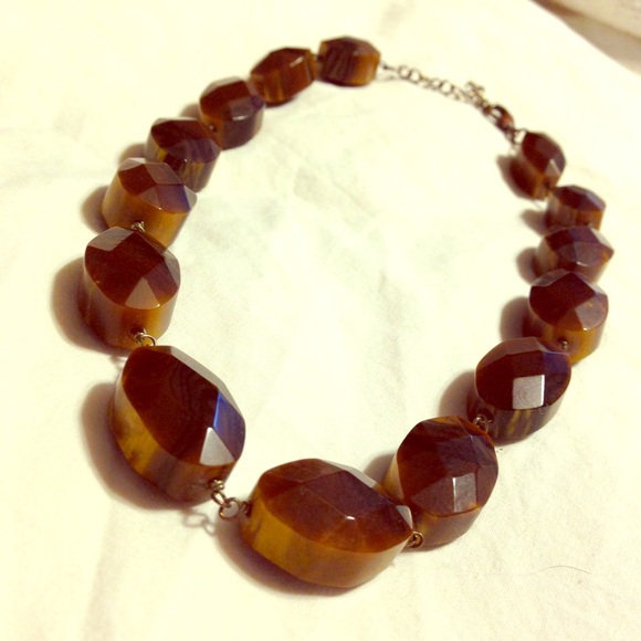 Classic Loft brown bead necklace