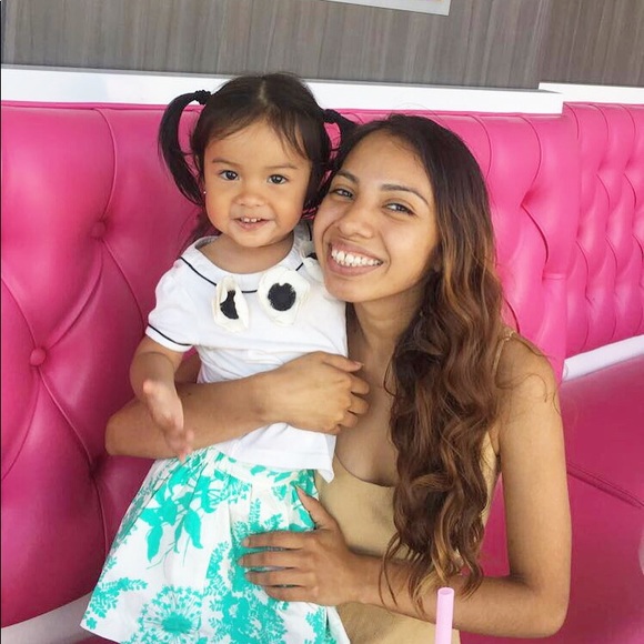 Meet your Posher, May - Picture 5 of 7