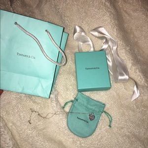 Tiffany & Co. Return to Tiffany Pendant Necklace