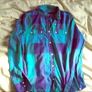 American eagle blue plaid poplin summer shirt!