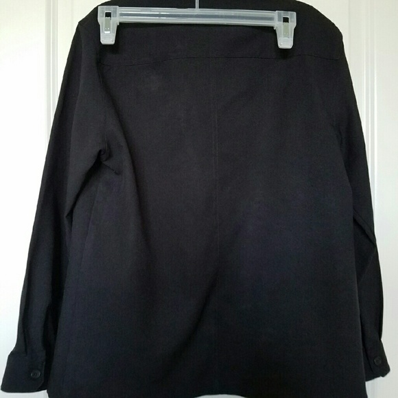 Button down jacket - Picture 2 of 4