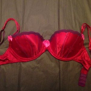 Victoria's Secret Sexy Little Things bra - 34D