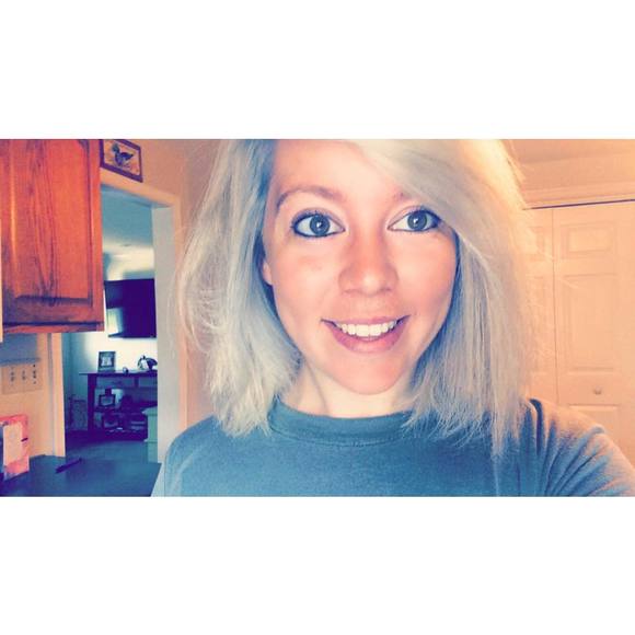 Meet your Posher, Wendy - Picture 1 of 1