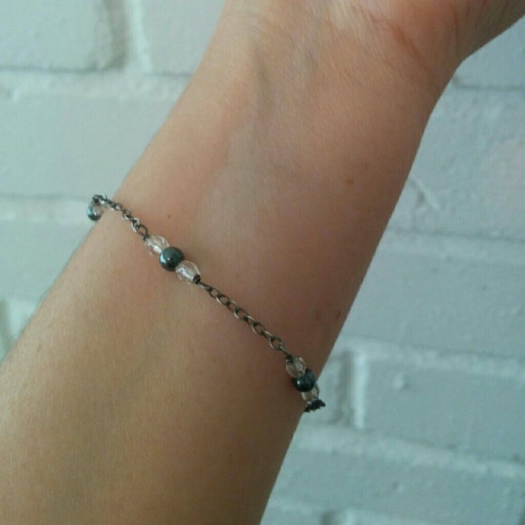 Silver and gray bracelet