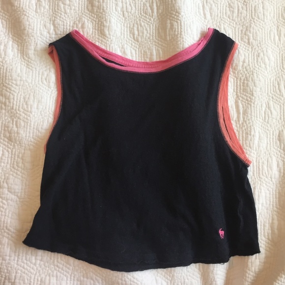 only selling because I have too many clothes