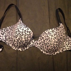 Victoria's Secret PINK lined Demi leopard bra 34D