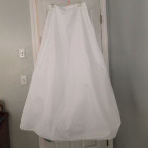Wedding dress petticoat