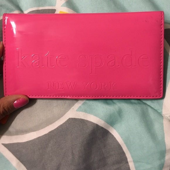 Kate spade bifold wallet