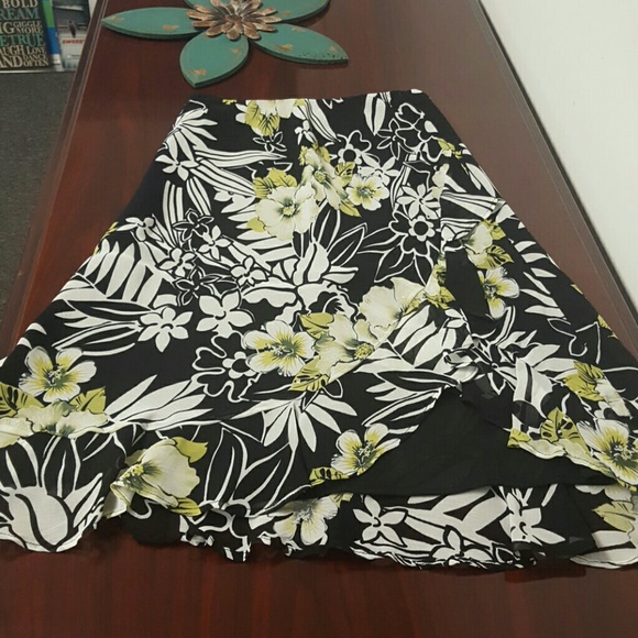 Stein mart skirt