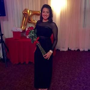 Meet your Posher, Vanessa