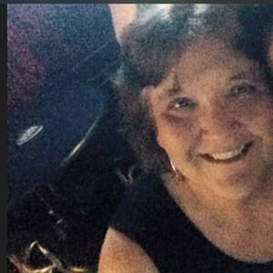 Meet your Posher, Juanita