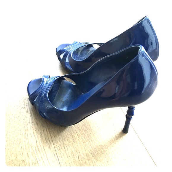 Gucci heels