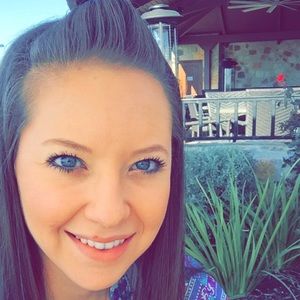 Meet your Posher, Catherine