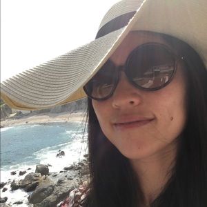 Meet your Posher, Ying