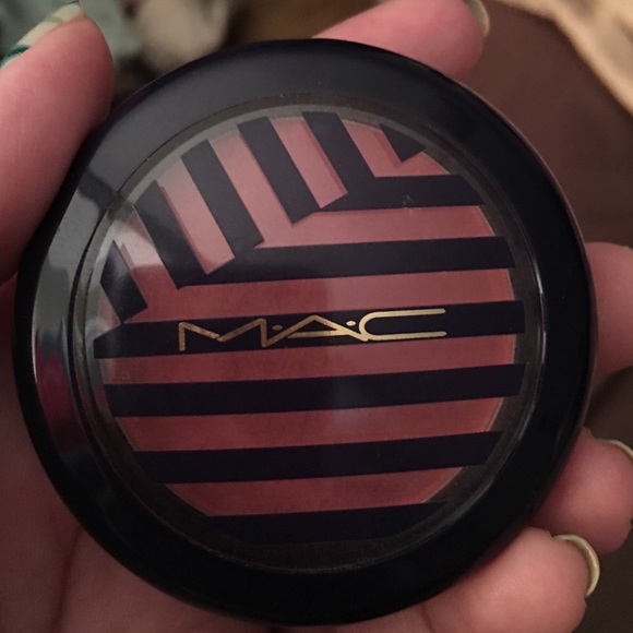 Mac LE Fleet Fast Blush Hey Sailor summer collect.