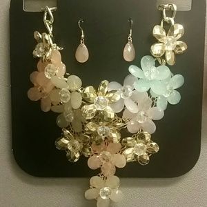Flowers Necklace & Earrings set