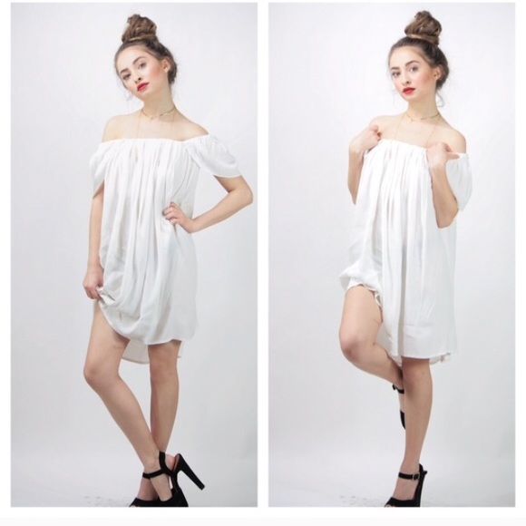 🔥White off the the shoulder mini dress wedding - Picture 3 of 4