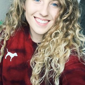 Meet your Posher, Victoria