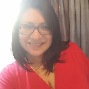Meet your Posher, Crystal