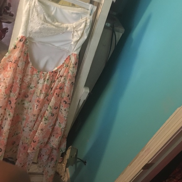 Strapless dress
