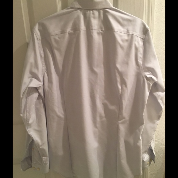 Men's Banana Republic Long Sleeve Button Down - Picture 2 of 4