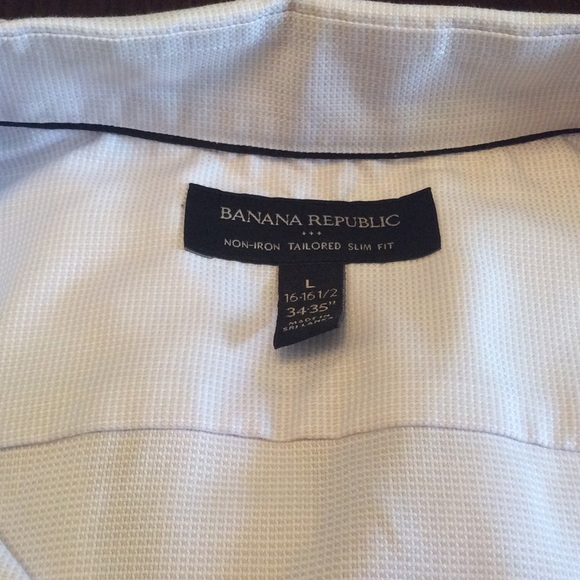 Men's Banana Republic Long Sleeve Button Down - Picture 4 of 4