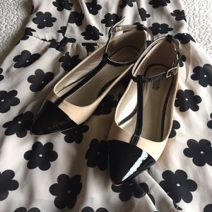 T-strap pointed toe flats