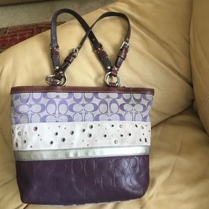 FINAL RARE  Leather & Suede "C" Coach hobo F13075